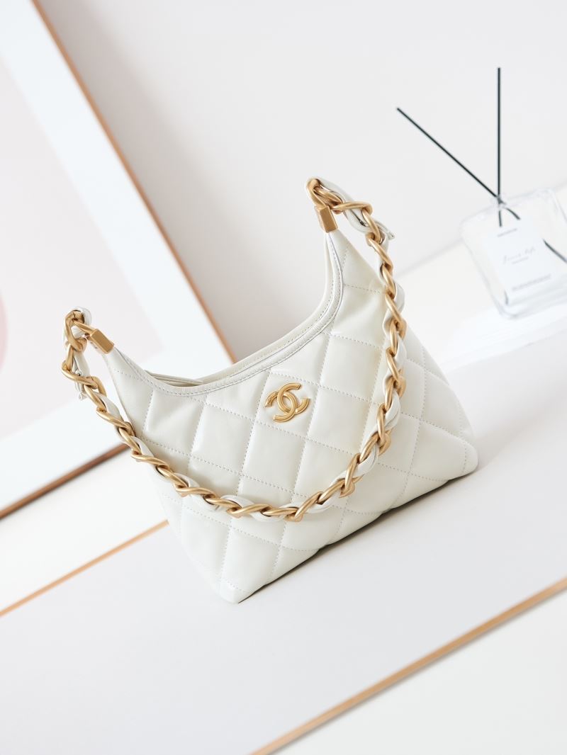 Ch**el hobo bags